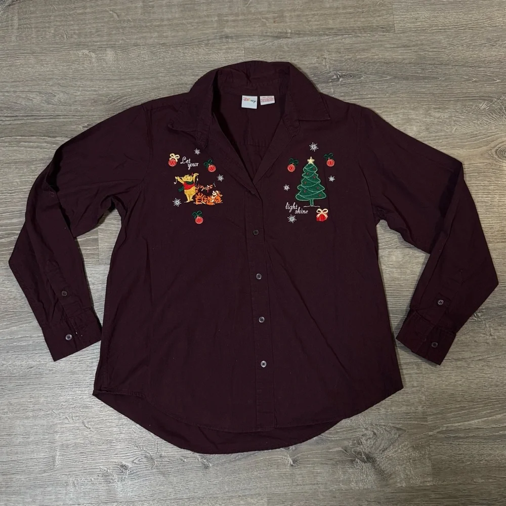 Winnie the Pooh Christmas embroidered button-down burgundy large - Picture 2 of 7